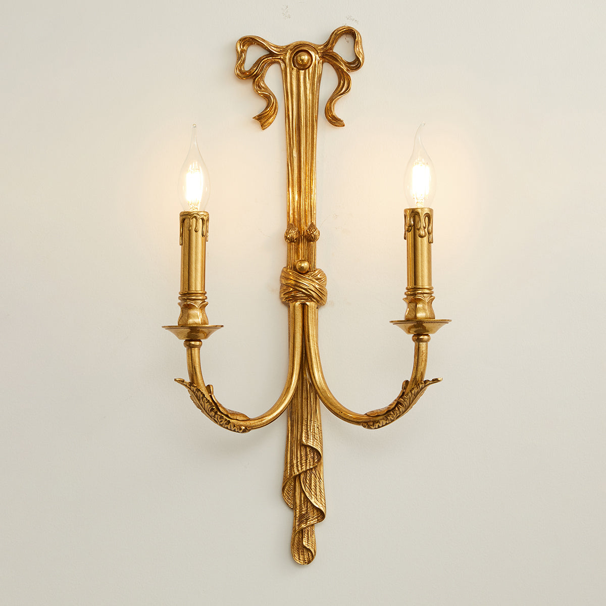 Lampa ścienna Oriaielle z mosiądzu