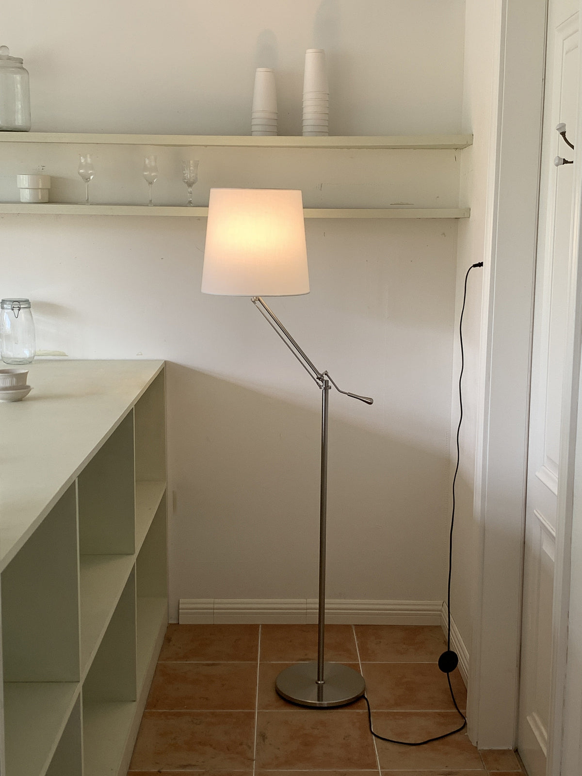 Eichholtz Medea zewnętrzna lampa stojąca