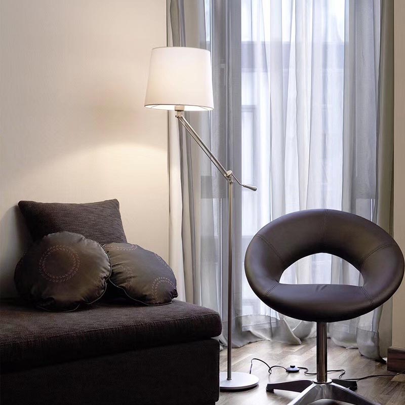 Eichholtz Medea zewnętrzna lampa stojąca