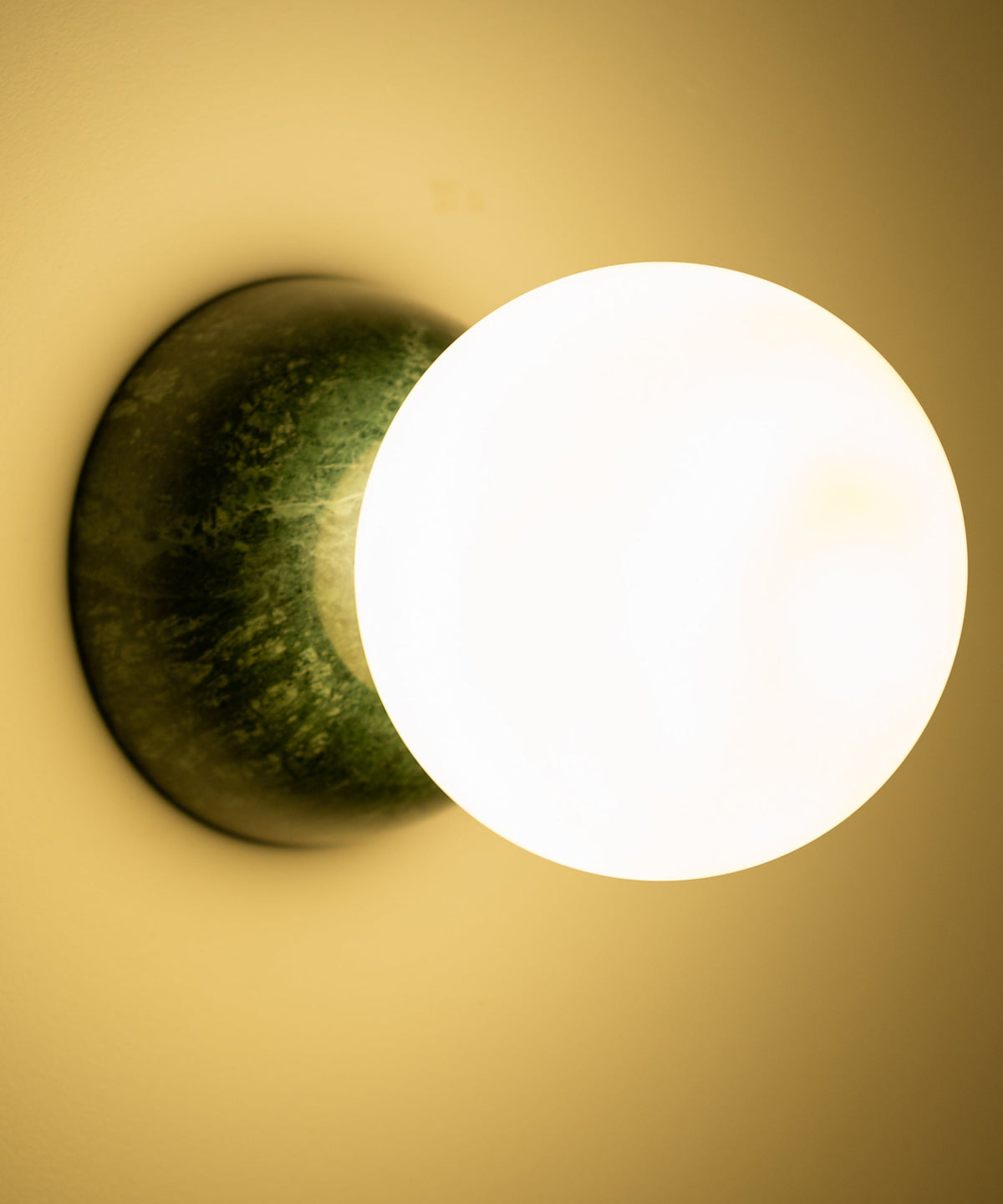 Verdant kinkiet