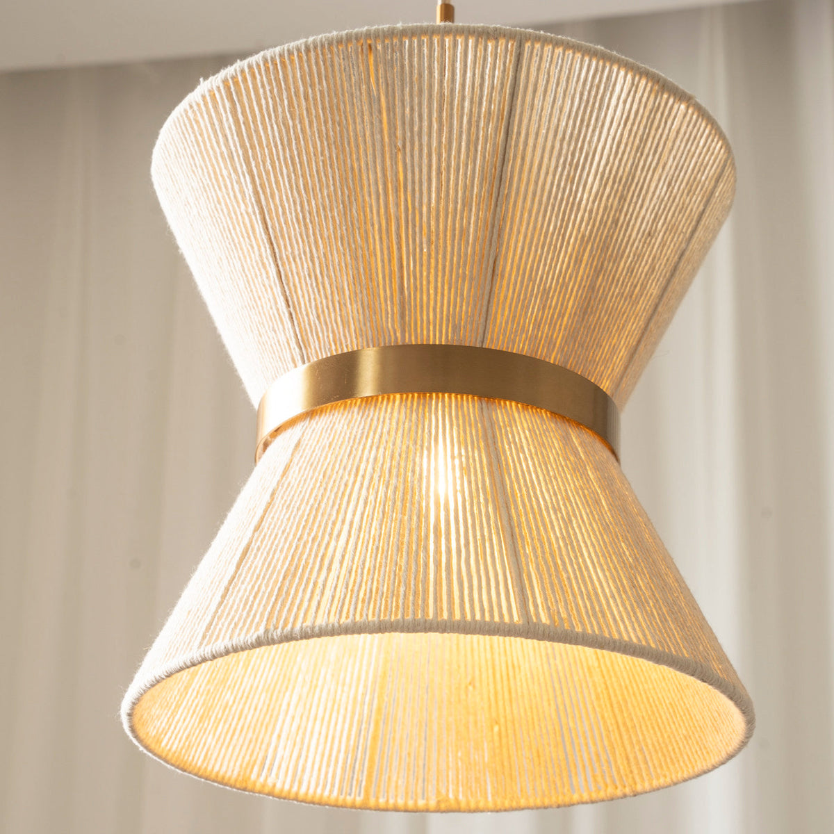 Aldenaya wisząca lampa drewniana