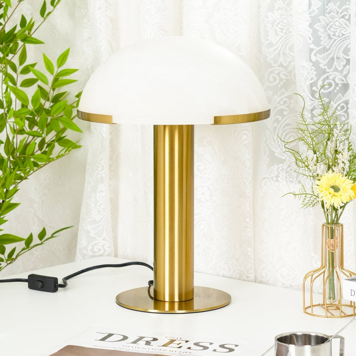 Keir lampa stołowa z alabastrem