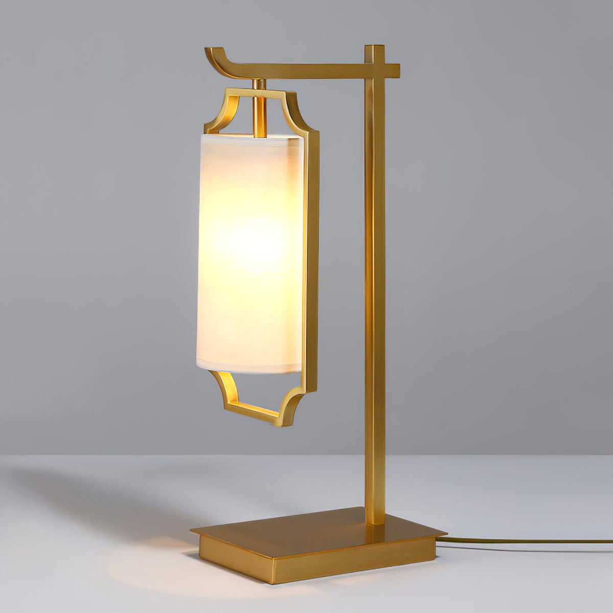 Lineraine Classic lampa stołowa ze szkła