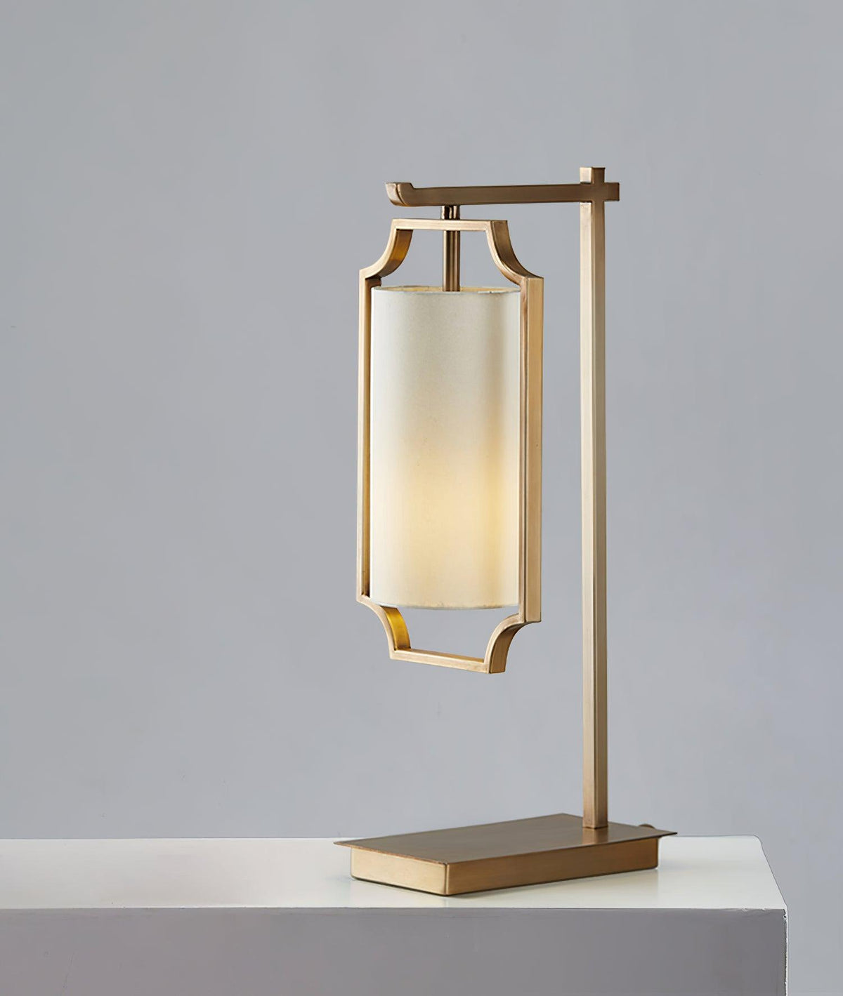 Lineraine Classic lampa stołowa ze szkła