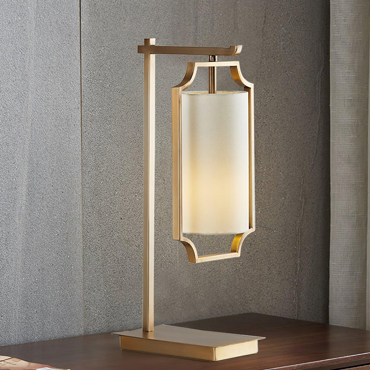 Lineraine Classic lampa stołowa ze szkła