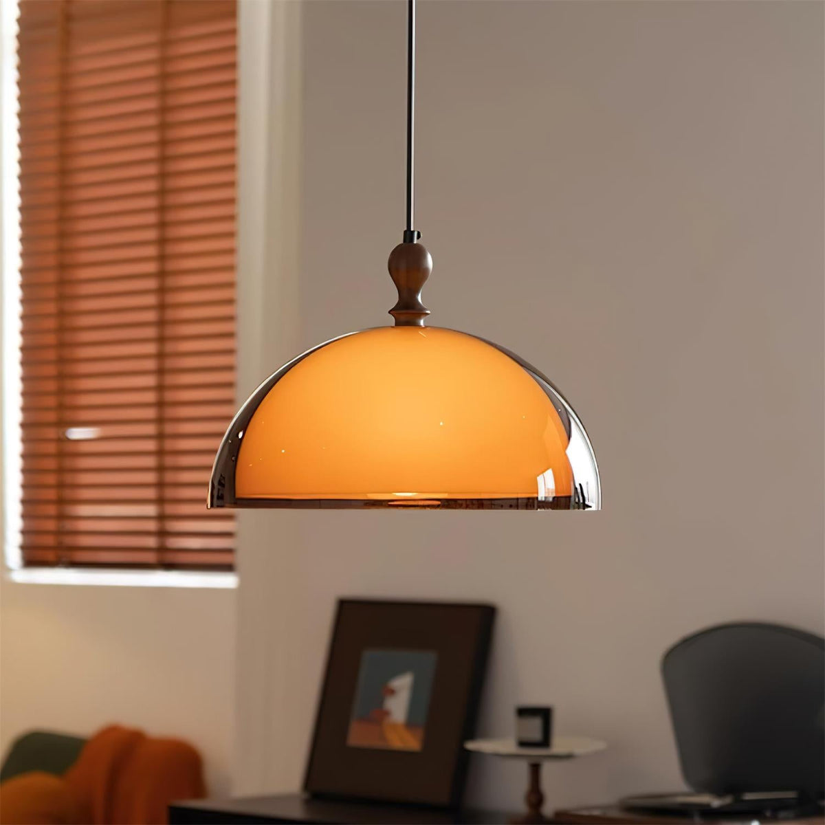 Lampa wisząca Vika z ramieniem obrotowym