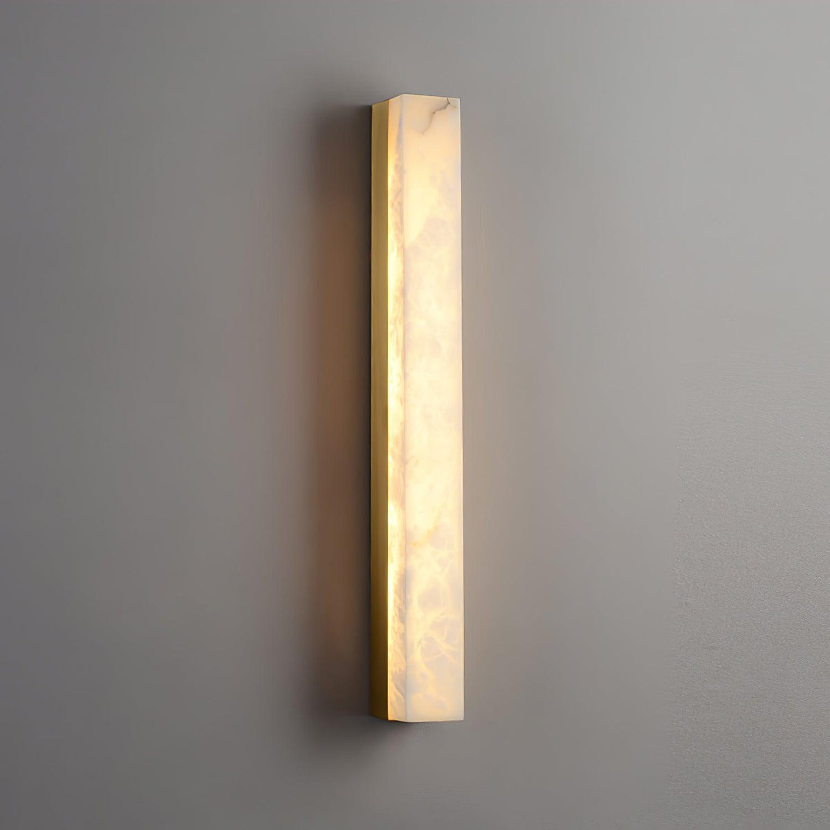 Nivivette Pillar Alabaster kinkiet