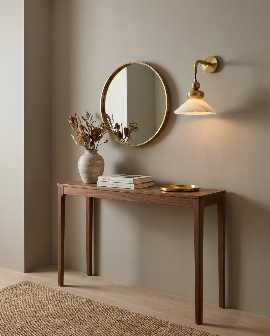 Syra kinkiet ze złotym alabastrem stożkowym w stylu mid-century modern