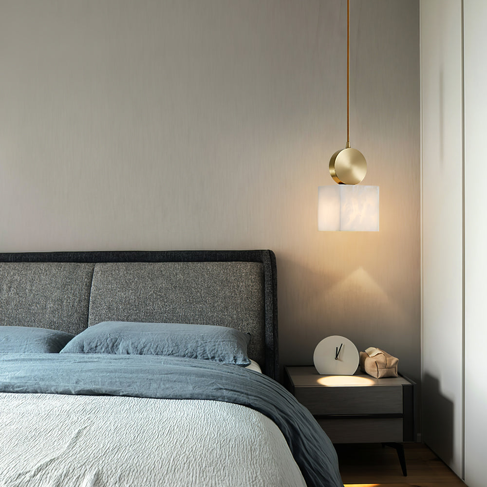 Salen lampa wisząca z alabastrem i miedzią