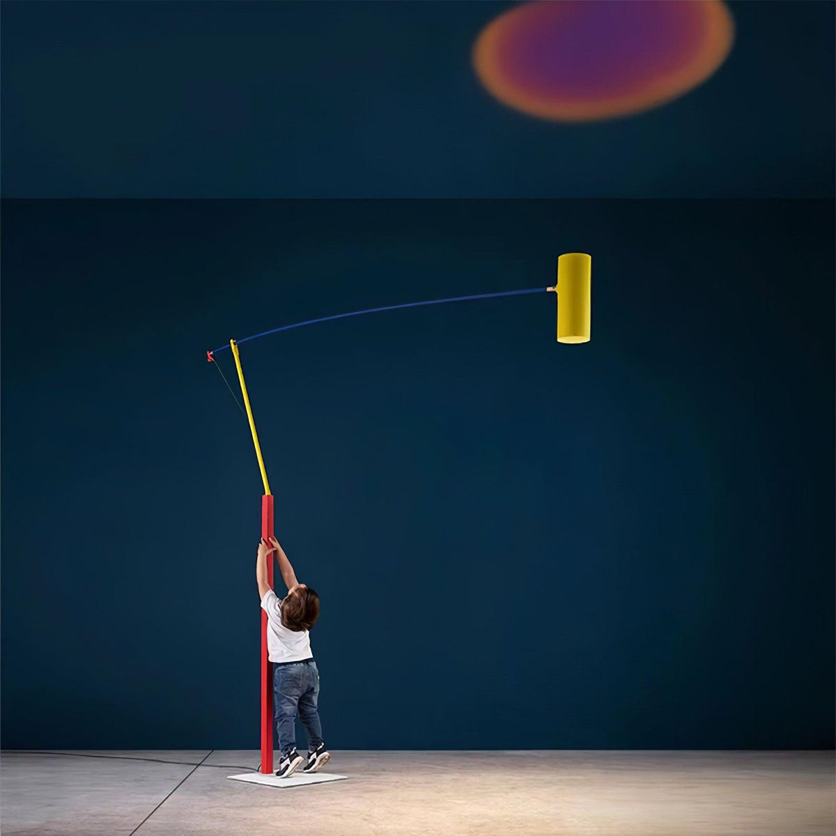 Ember nowoczesna minimalistyczna lampa stołowa