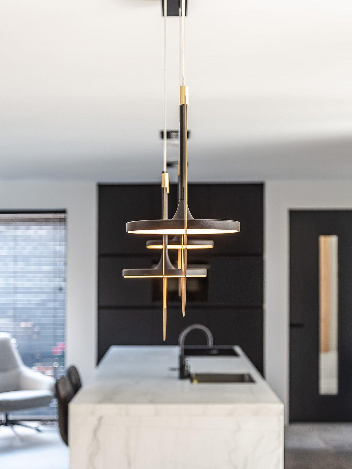 Sirixy lampa wisząca owalny pierścień geometryczny