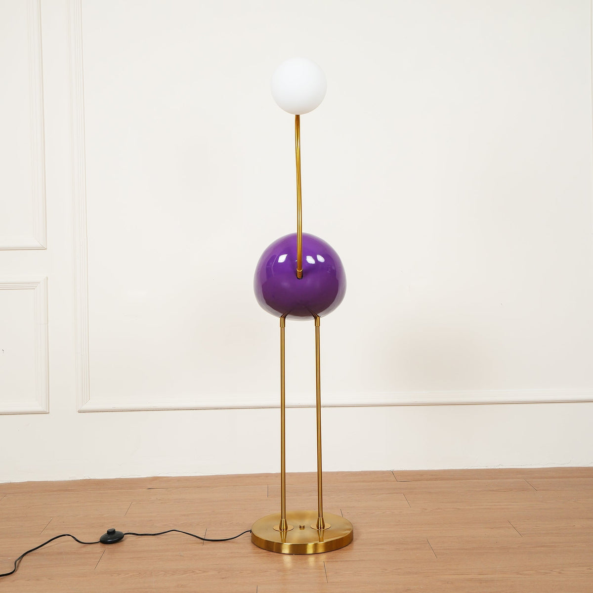 Ilnoren minimalistyczna lampa sufitowa ze szkła