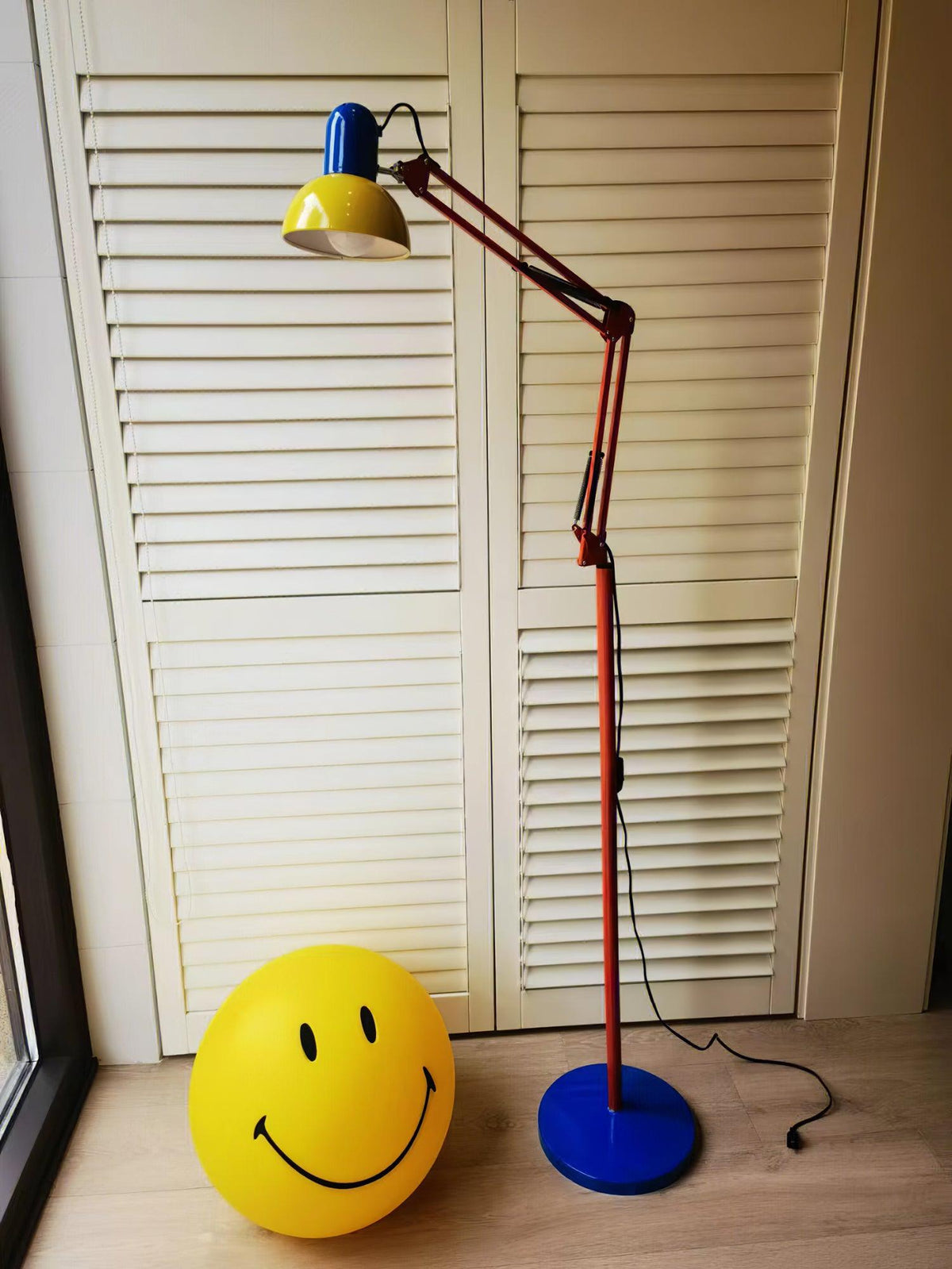 Idoren zabawna lampa stojąca