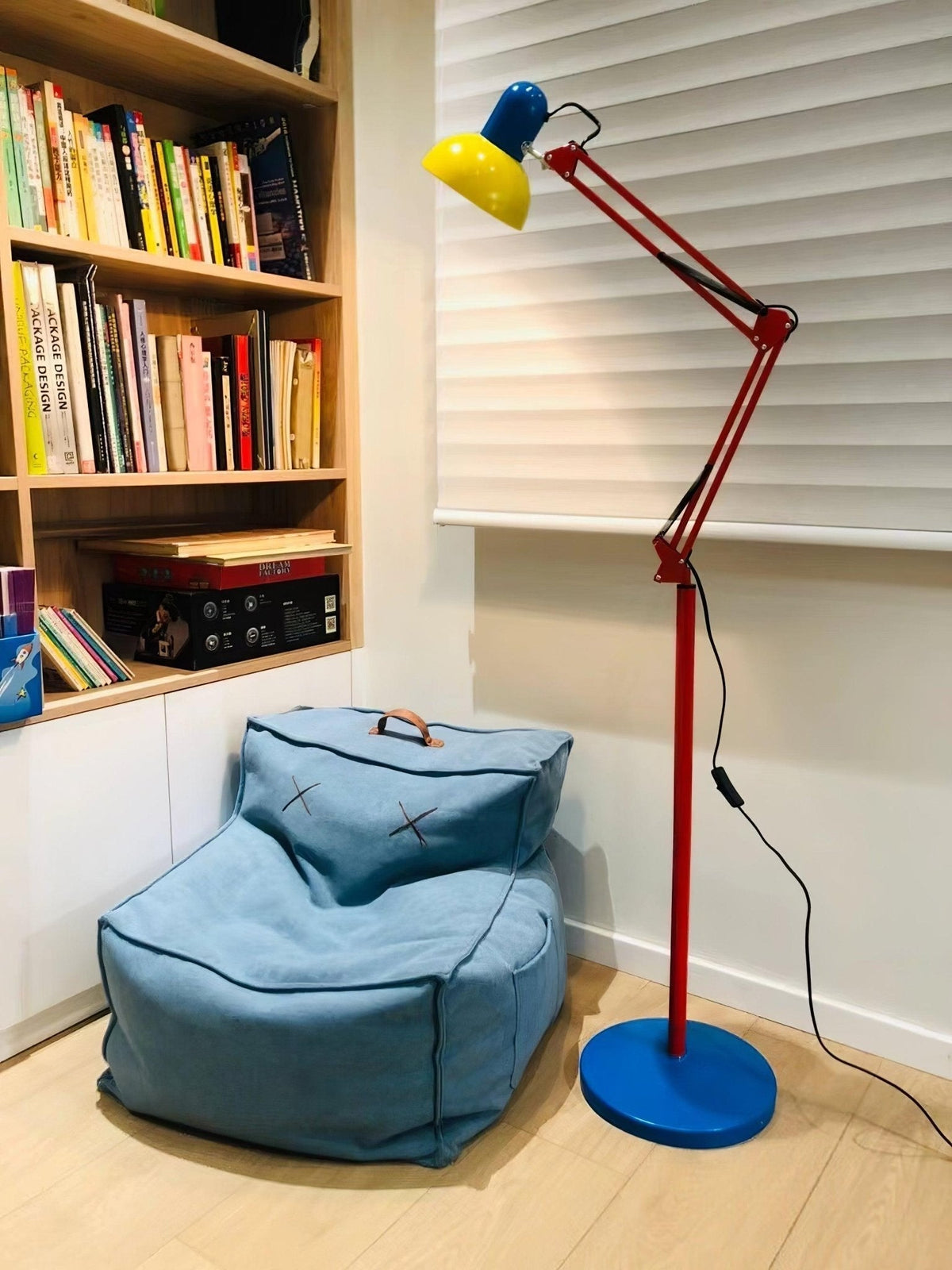 Idoren zabawna lampa stojąca