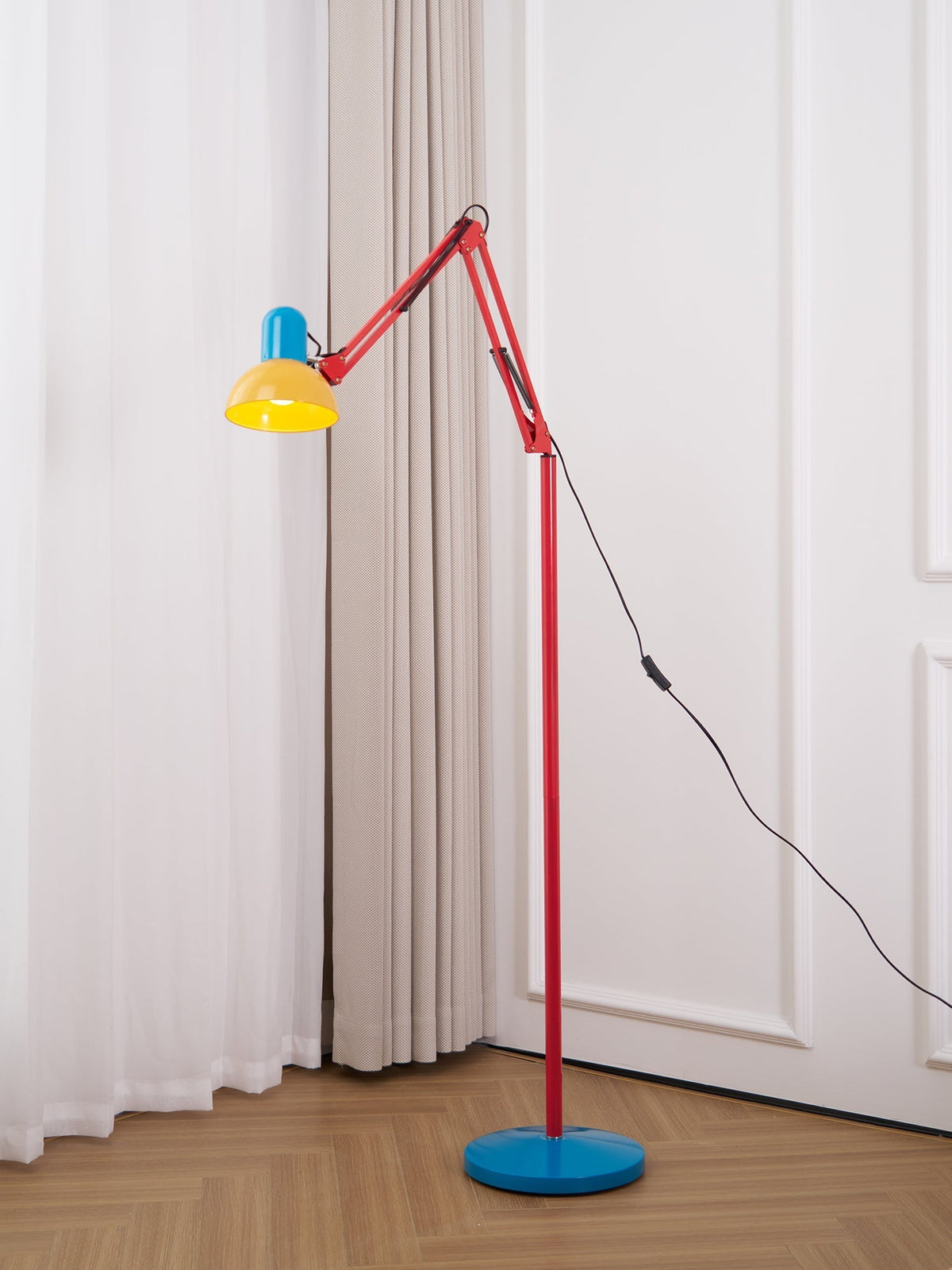 Idoren zabawna lampa stojąca