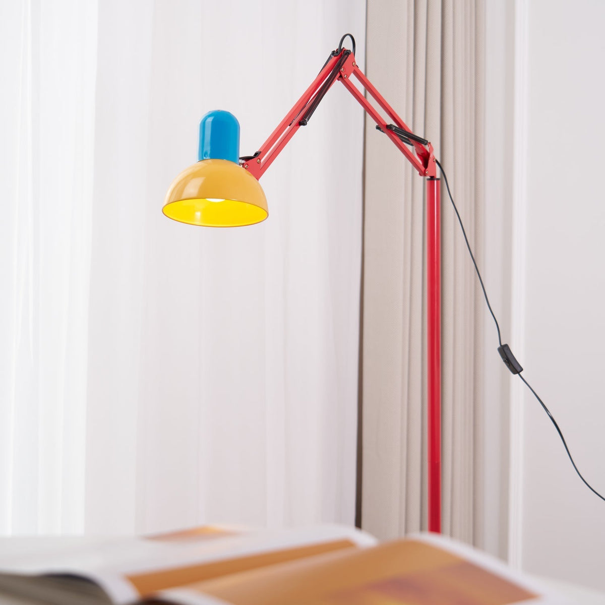 Idoren zabawna lampa stojąca