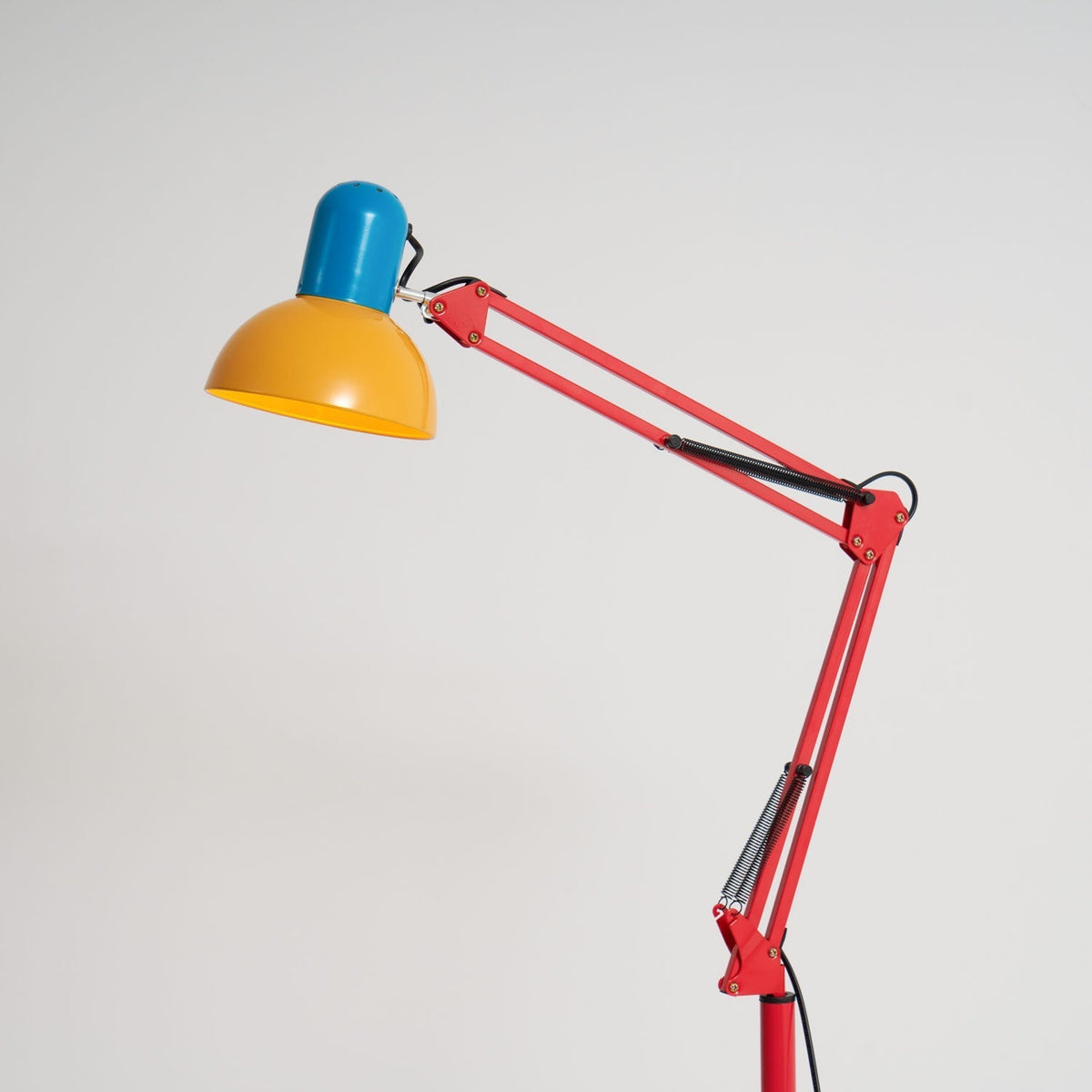 Idoren zabawna lampa stojąca