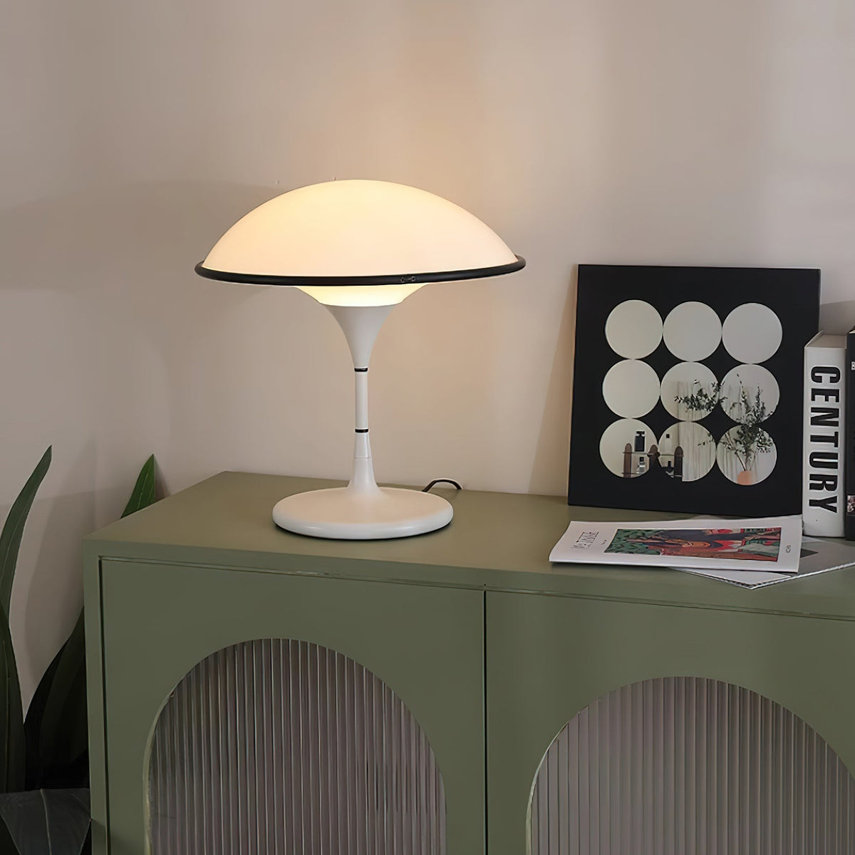 Revenor futurystyczna lampa stołowa z akrylu