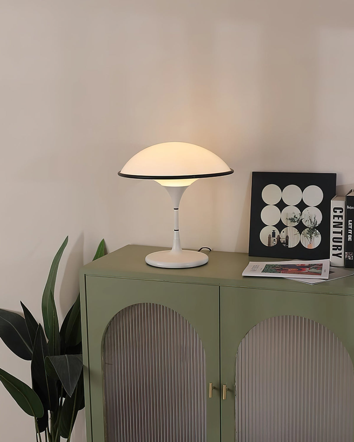 Revenor futurystyczna lampa stołowa z akrylu