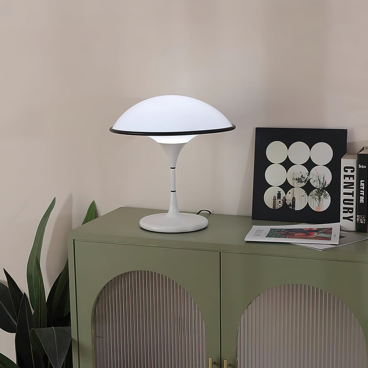 Revenor futurystyczna lampa stołowa z akrylu