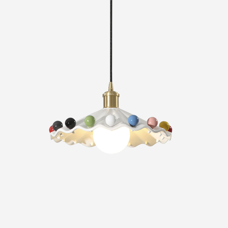 Solvira lampa wisząca z falistą ochronką ceramiczną