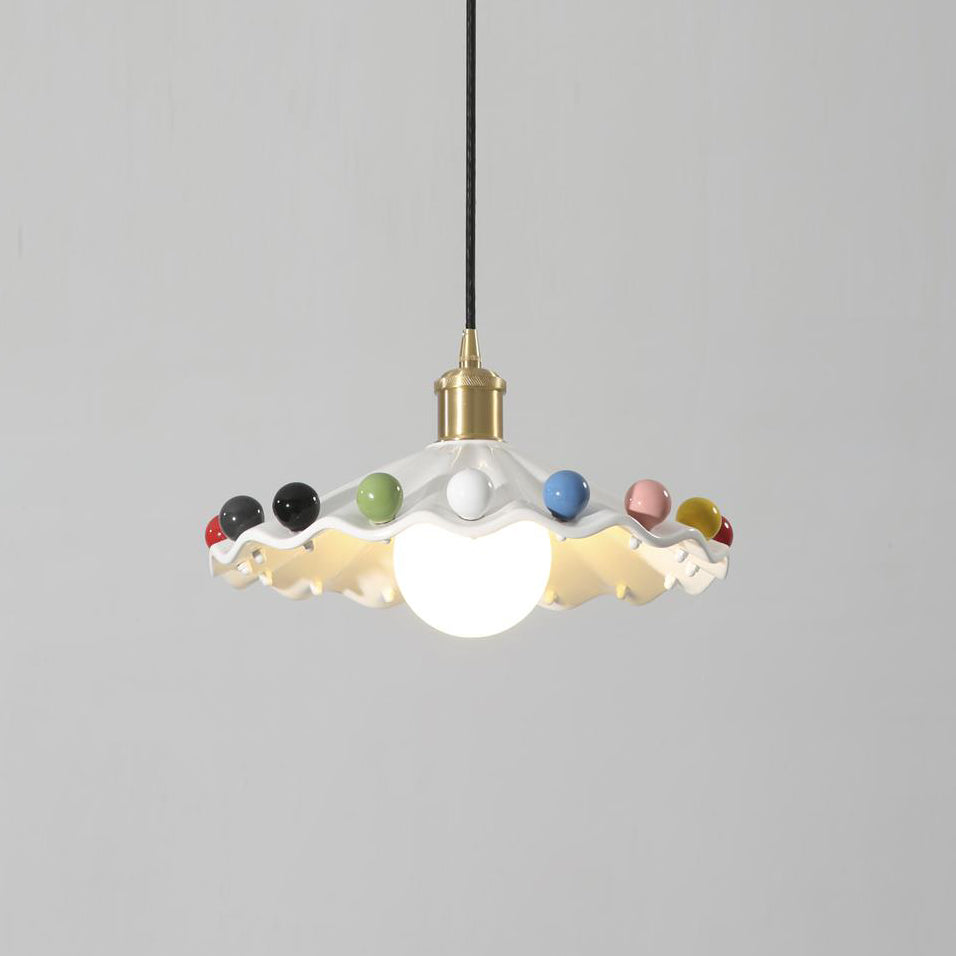 Solvira lampa wisząca z falistą ochronką ceramiczną