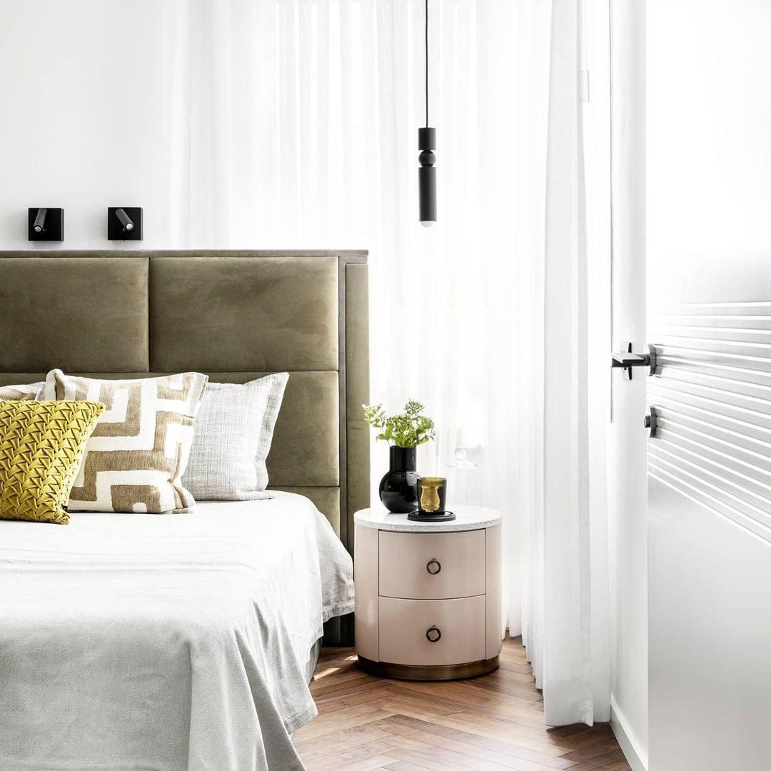 Velkis geometryczna lampa wisząca z aluminium do salonu | Cielum