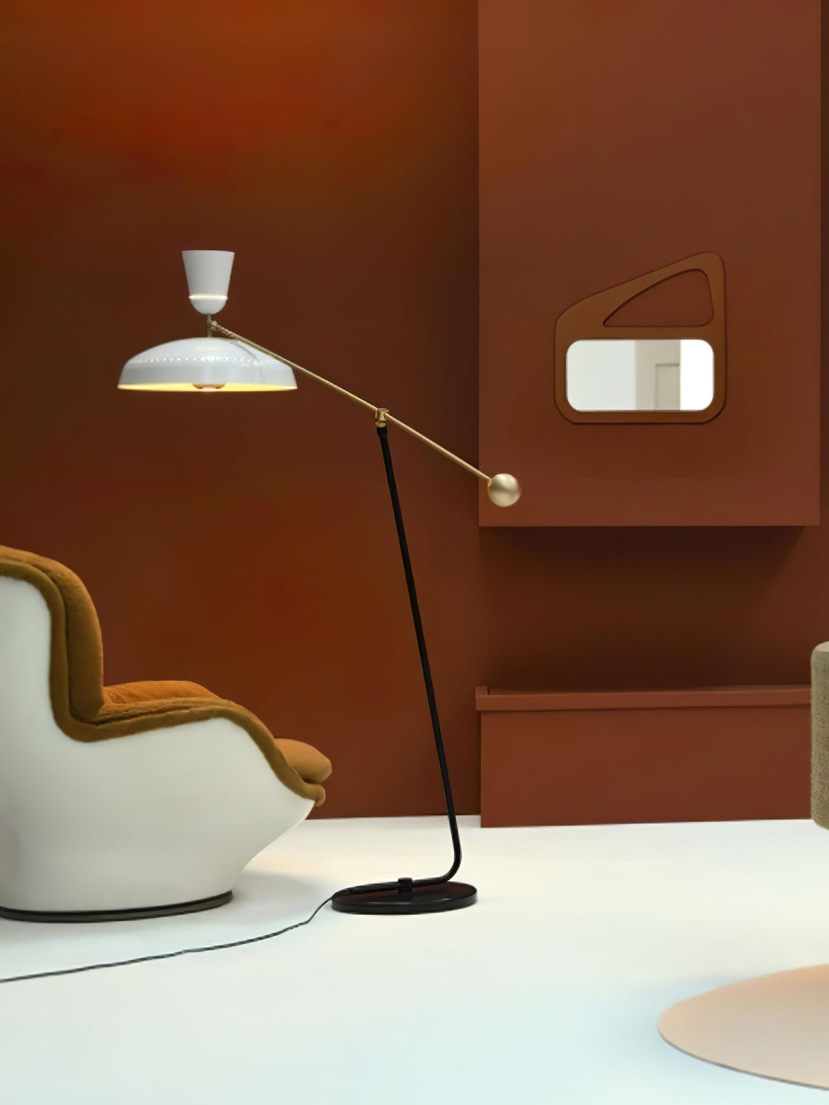 Celeste minimalistyczna lampa stojąca z miedzi