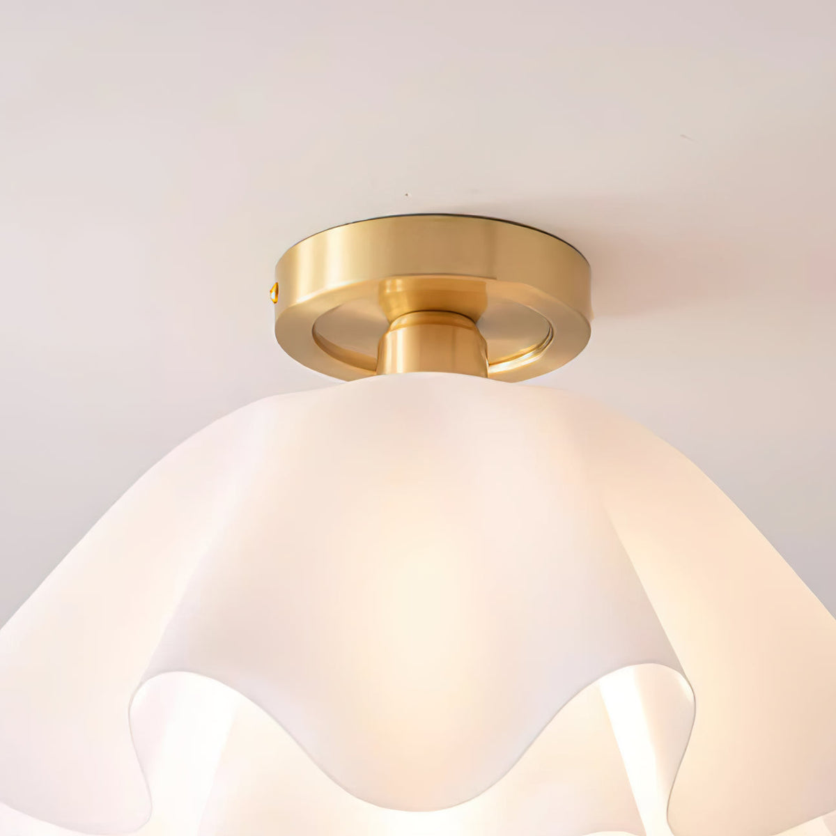 Menro lampa sufitowa w kształcie kwiatu