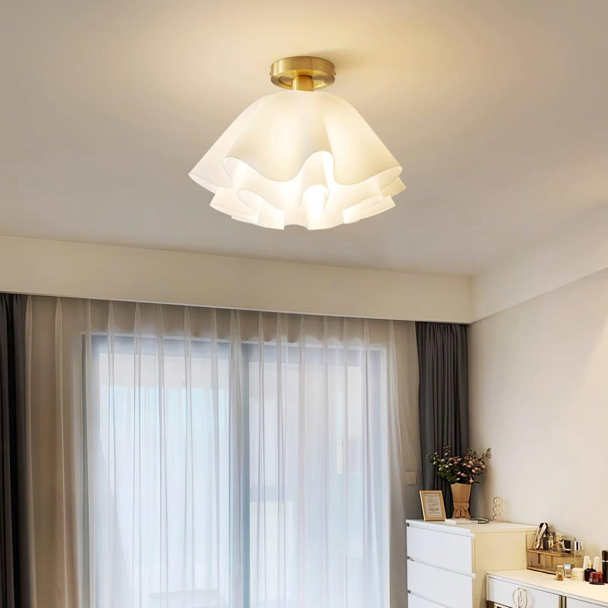 Menro lampa sufitowa w kształcie kwiatu