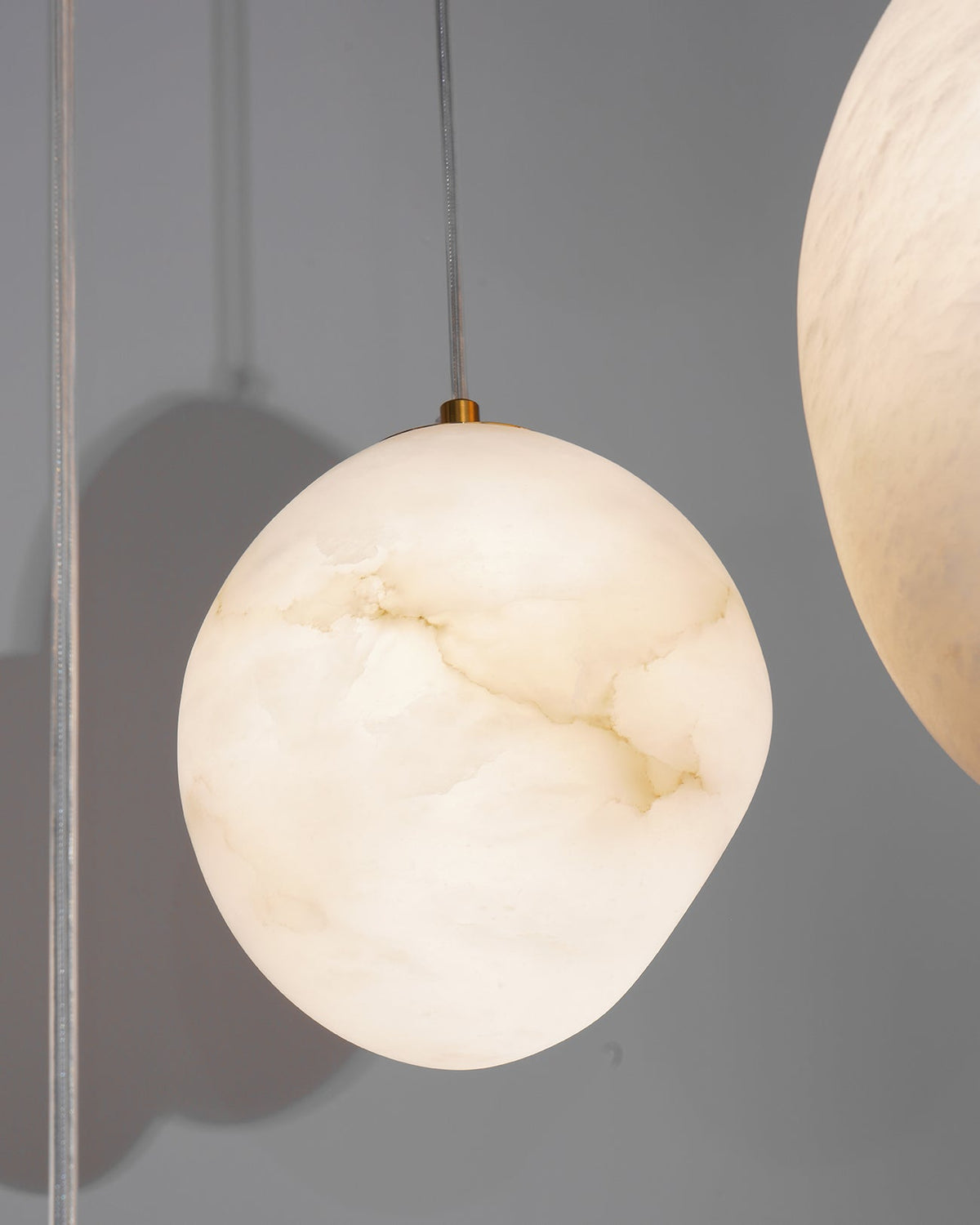 Ralen lampa wisząca Alabaster Miedź Elegancja