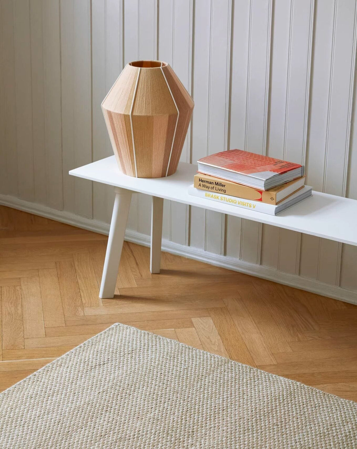 Lampa wisząca w kształcie latarni z ręcznie nawijanego płótna