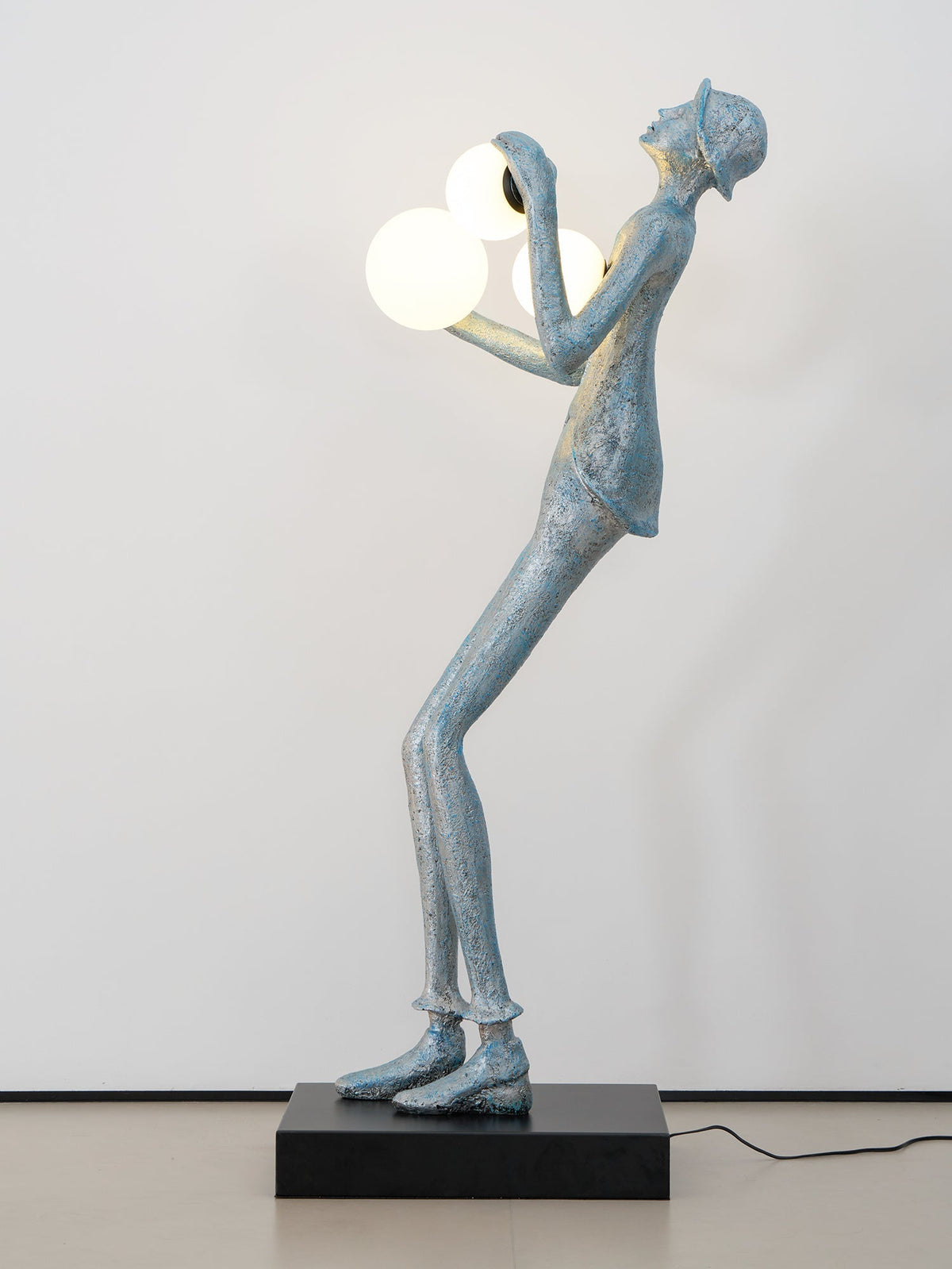 Seloia Gentleman Sculpture lampa stojąca