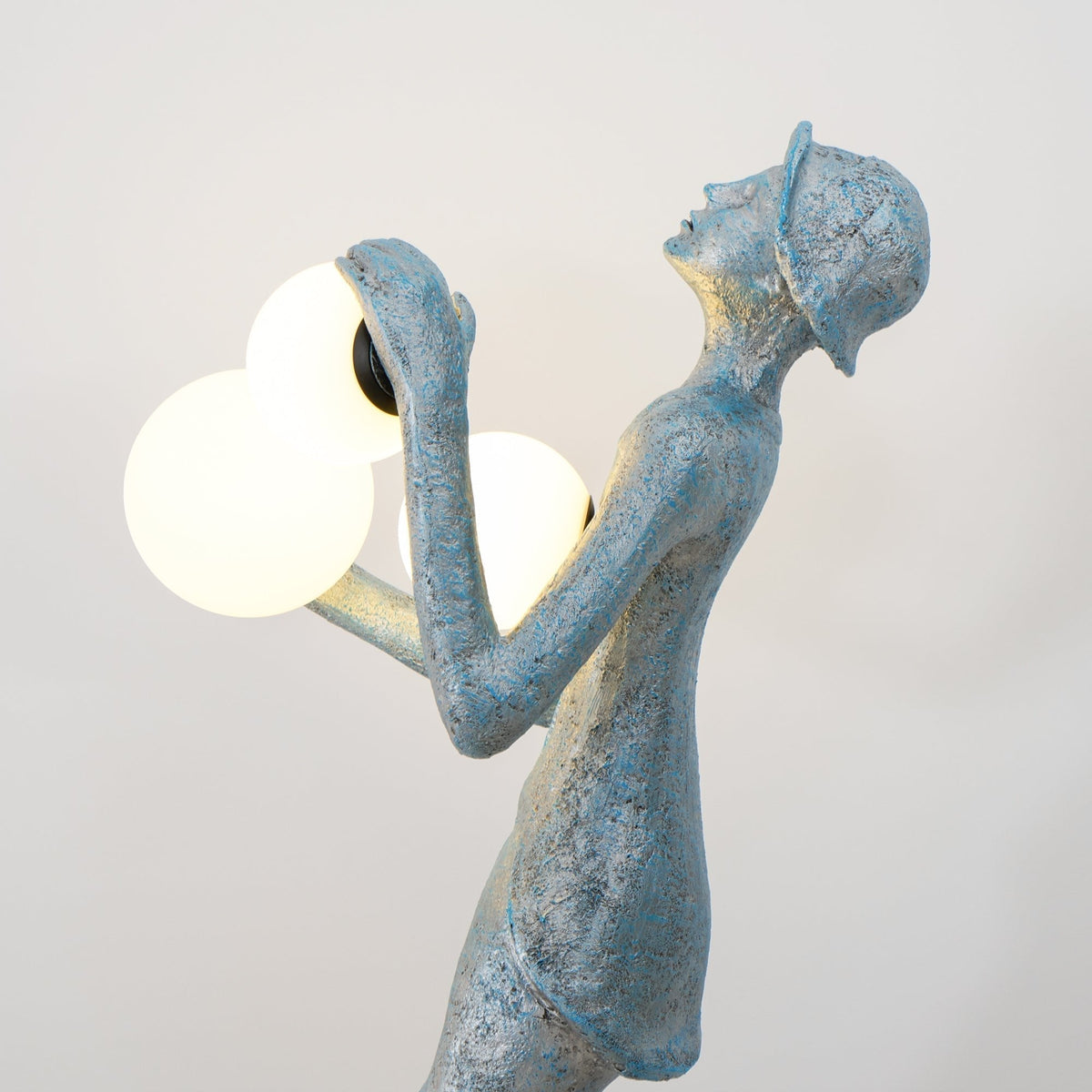 Evlirir artystyczna lampa stojąca z brązu