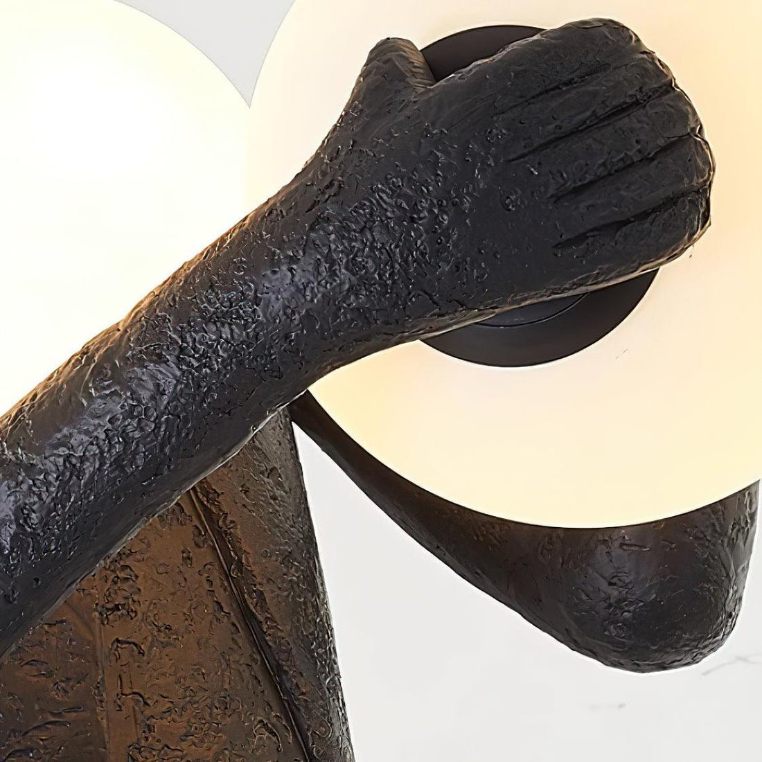 Evlirir artystyczna lampa stojąca z brązu
