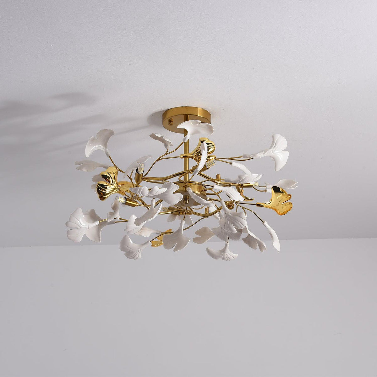 Auriora lampa wisząca Gingko liście ceramiczne złoto