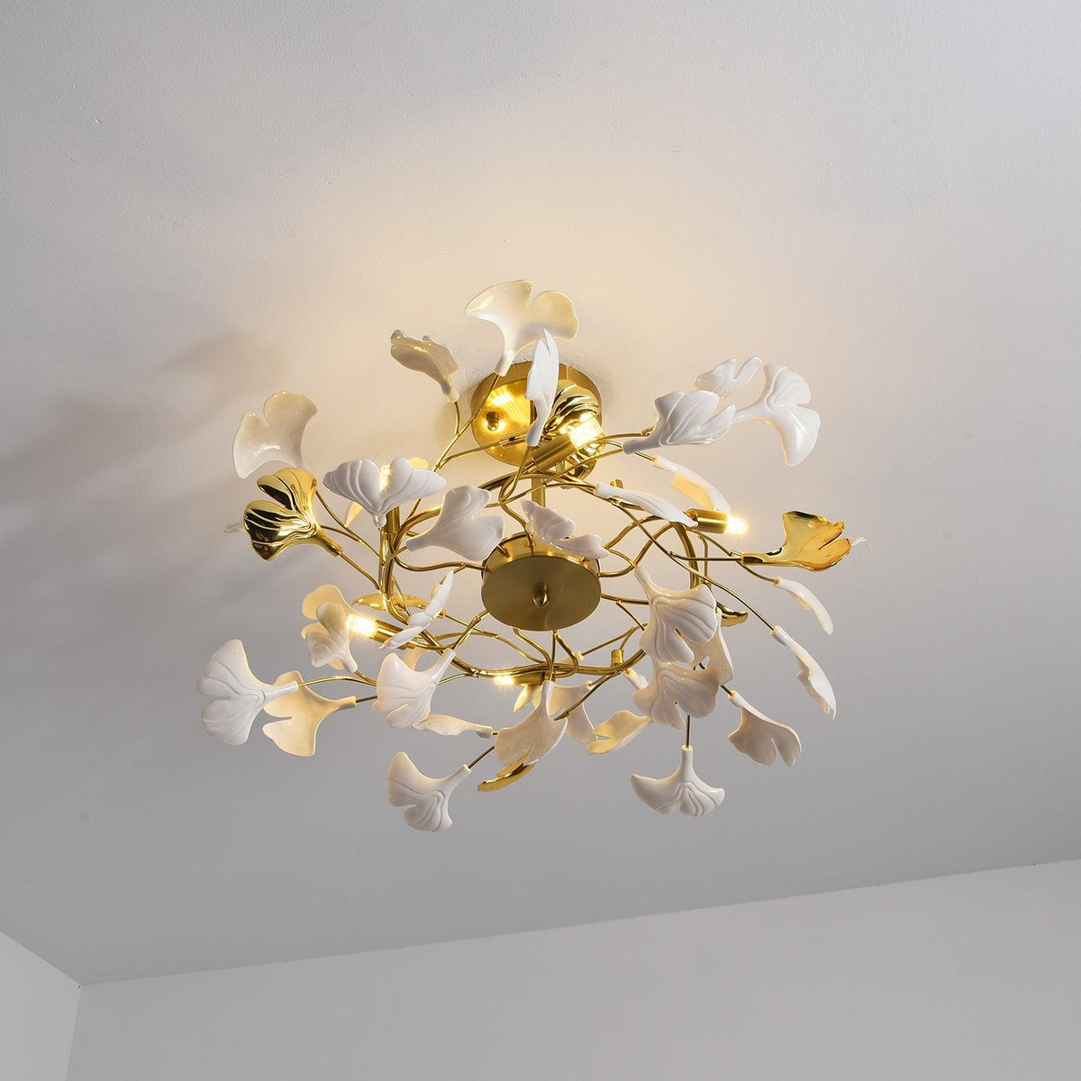 Auriora lampa wisząca Gingko liście ceramiczne złoto