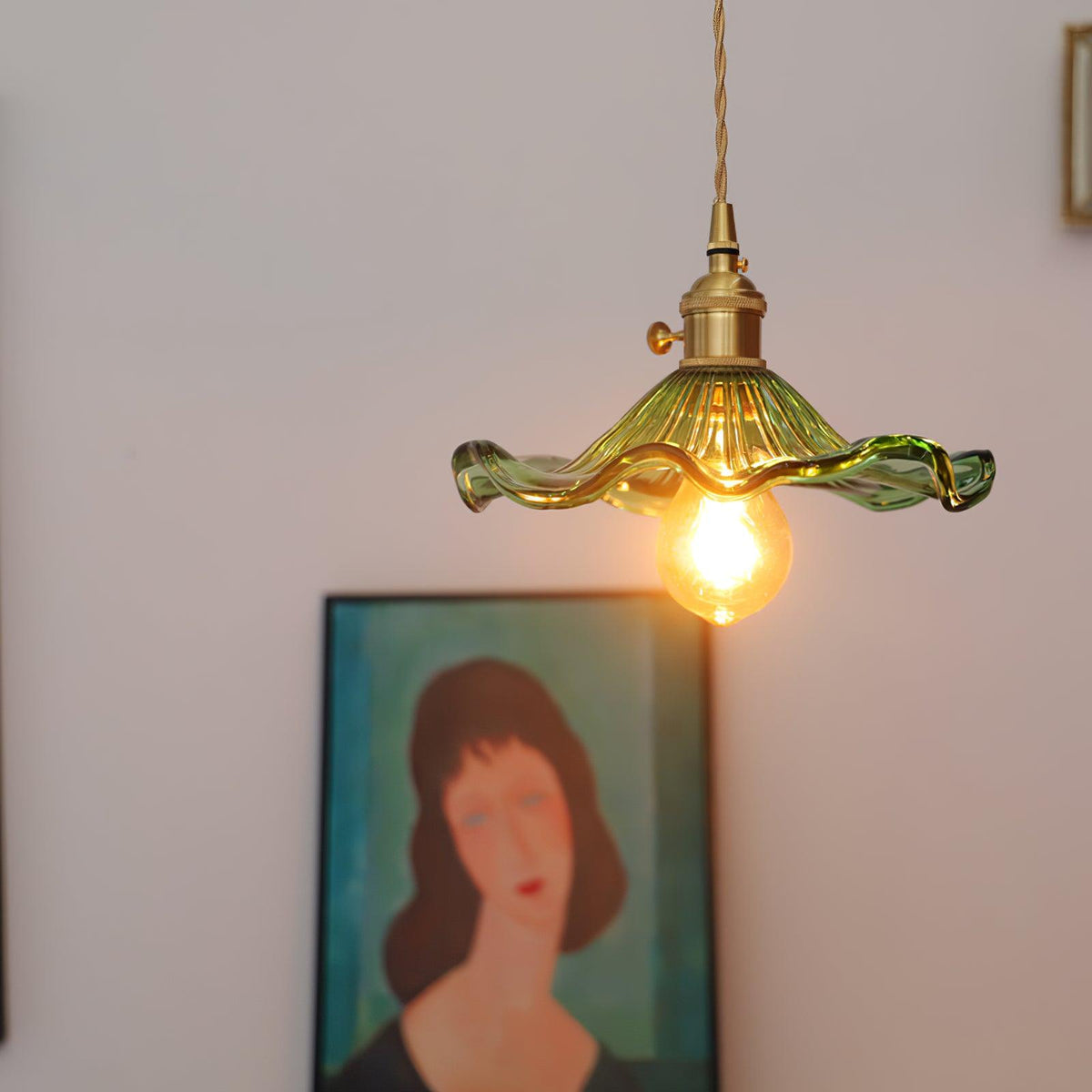 Daphne nowoczesna lampa wisząca ze szkła w kształcie kwiatu