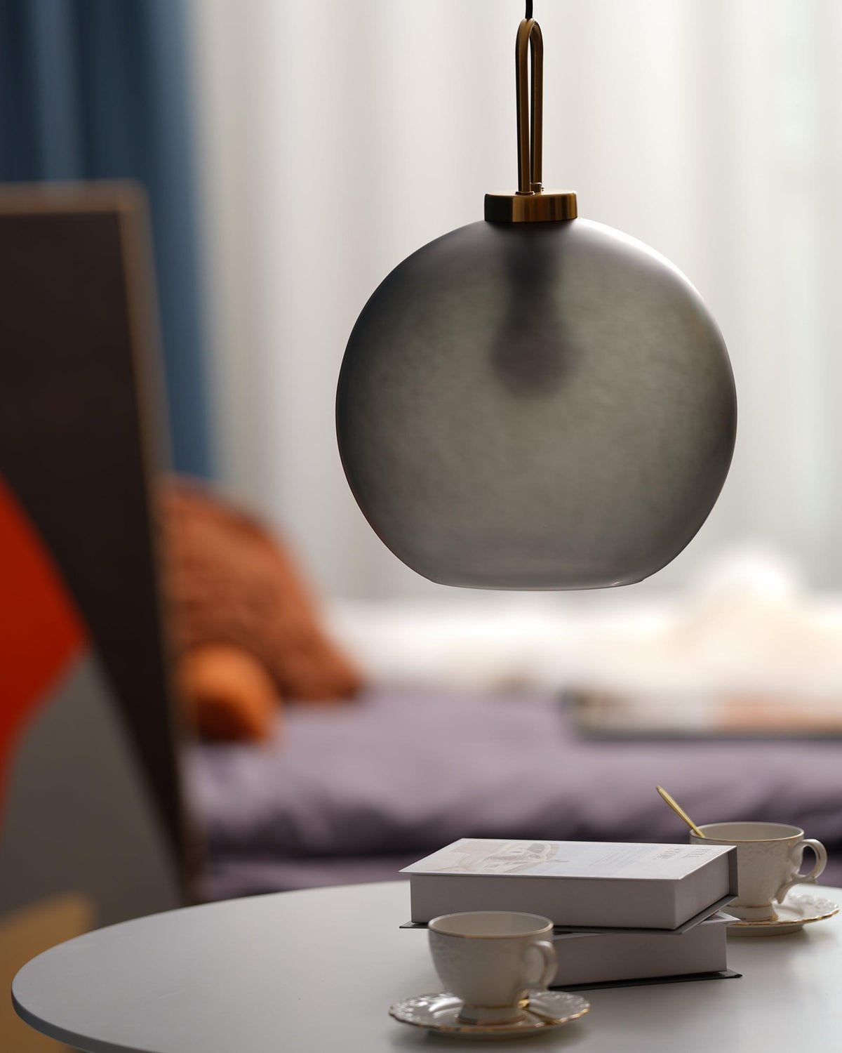 Sevelo lampa wisząca ze szkła matowego