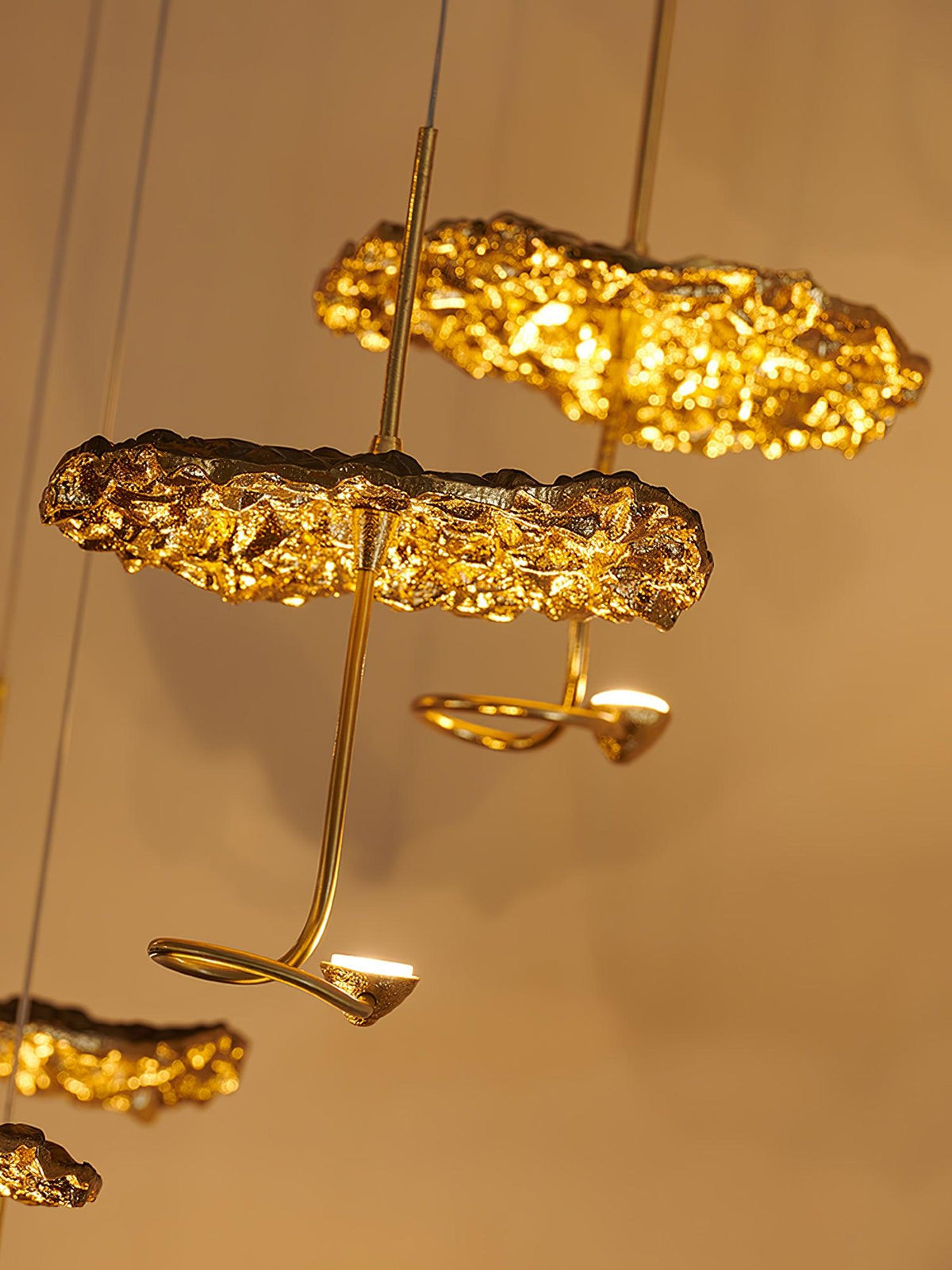 Aureate Cloud Brass Cluster żyrandol