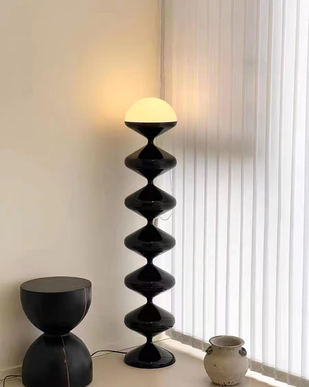 Noreriella lampa stojąca
