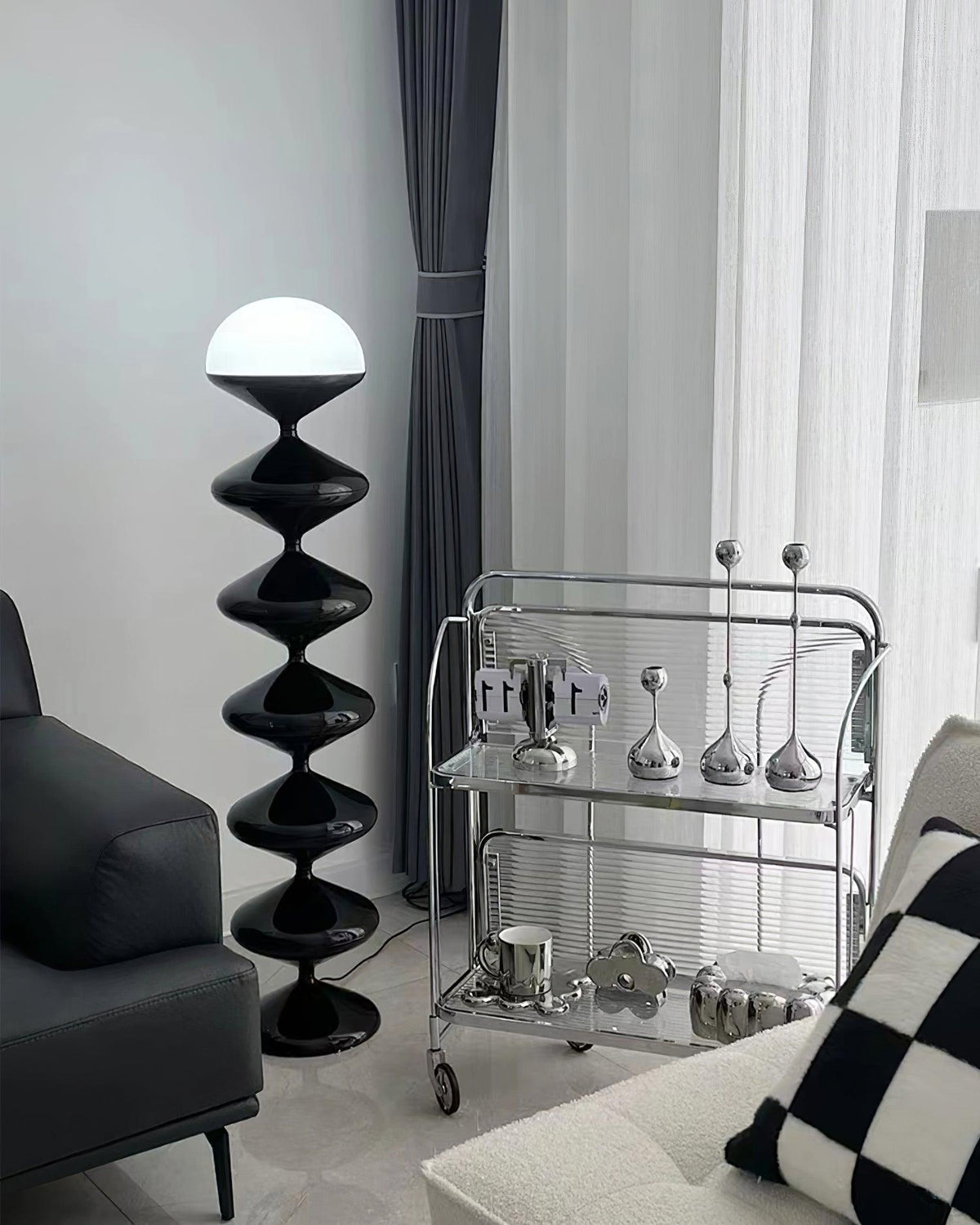 Noreriella lampa stojąca