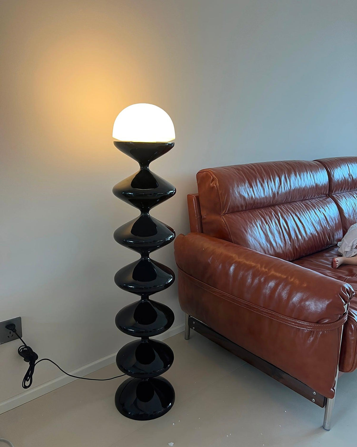 Noreriella lampa stojąca