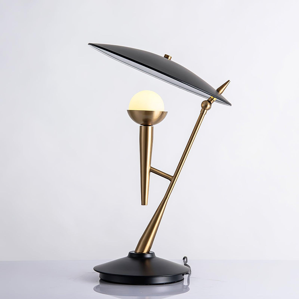 Riviella nowoczesna lampa stołowa