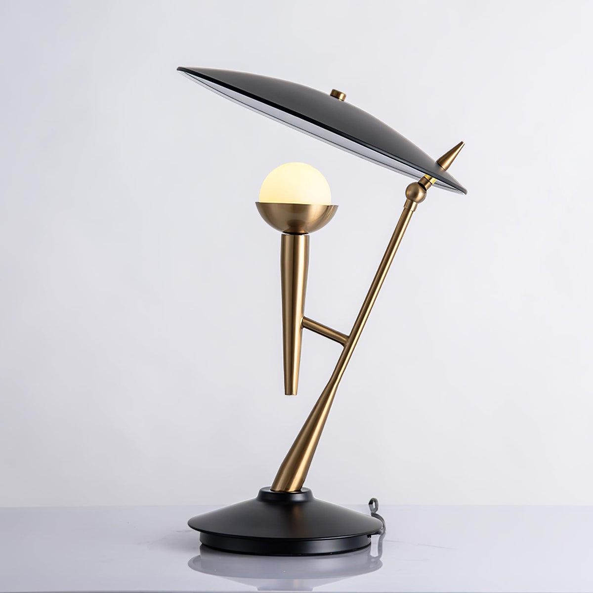 Riviella nowoczesna lampa stołowa