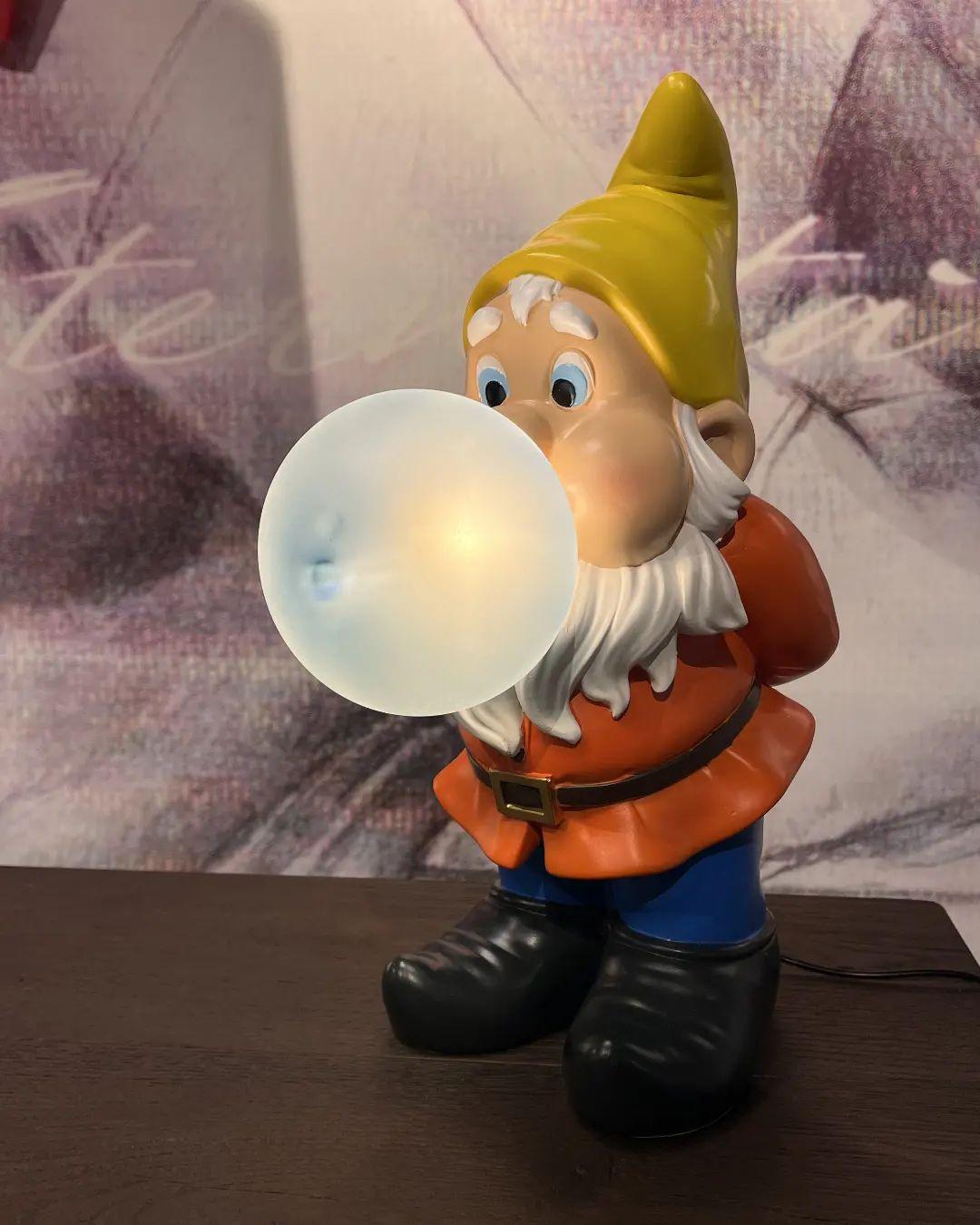 Lampa stołowa Mirivise