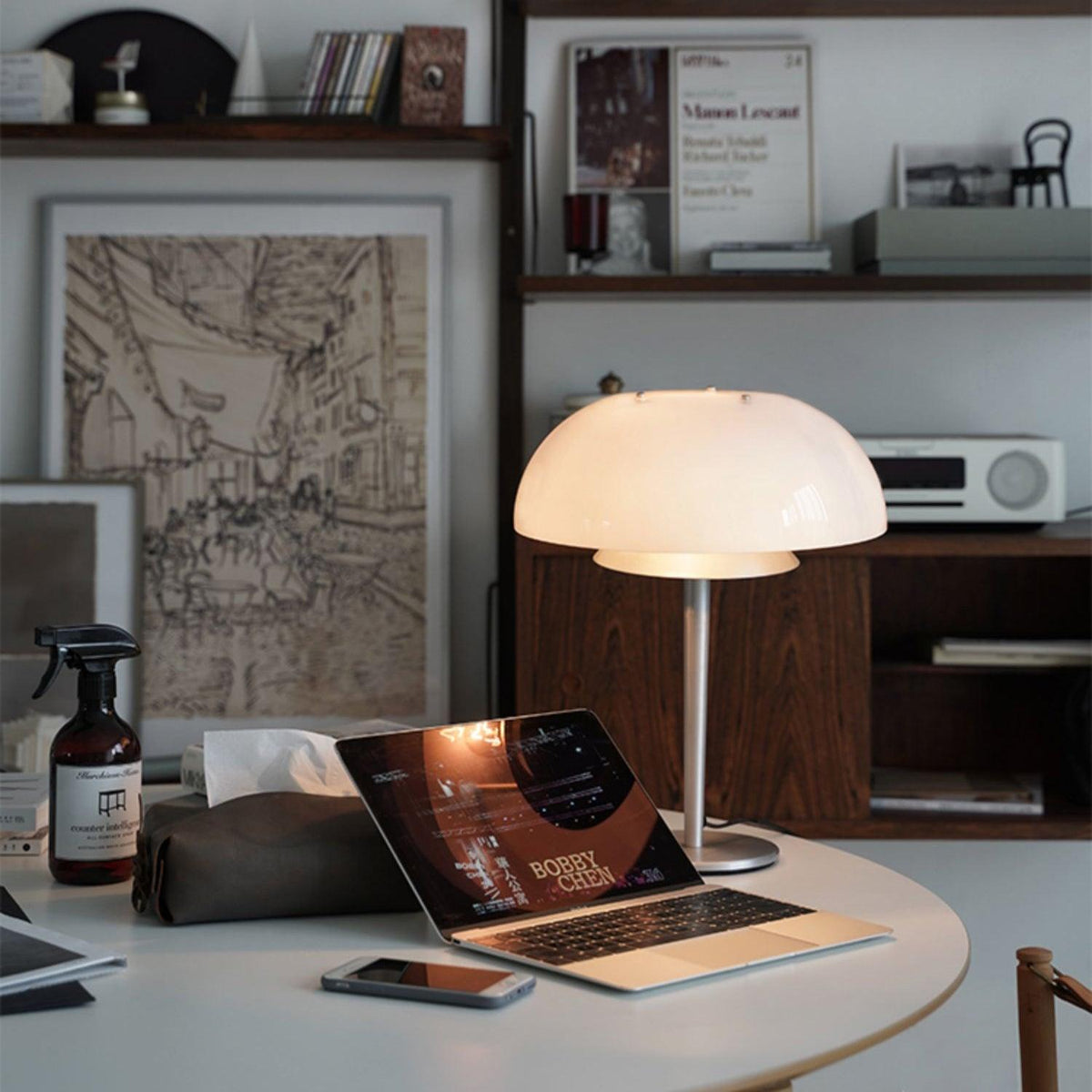 Nilten nowoczesna lampa stołowa ze szkła