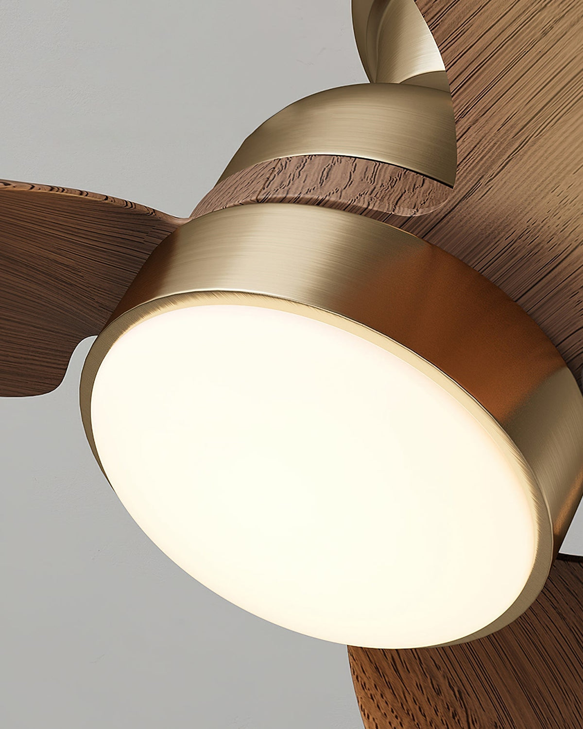 Aerivo lampa sufitowa z wentylatorem