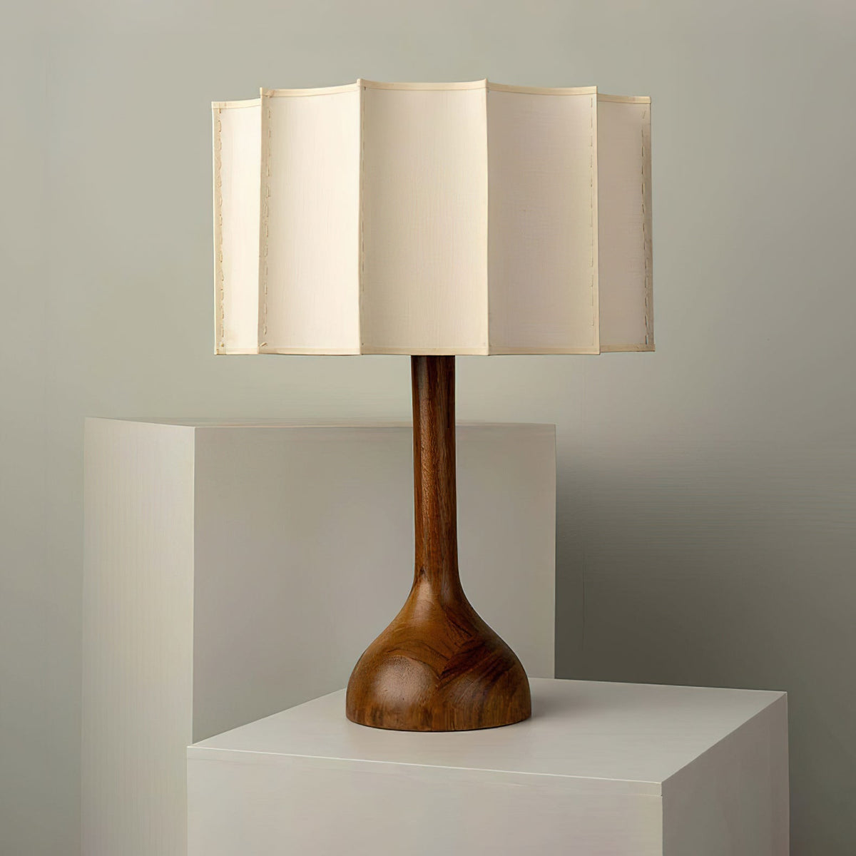 Livenq lampa stołowa retro z drewna i płótna