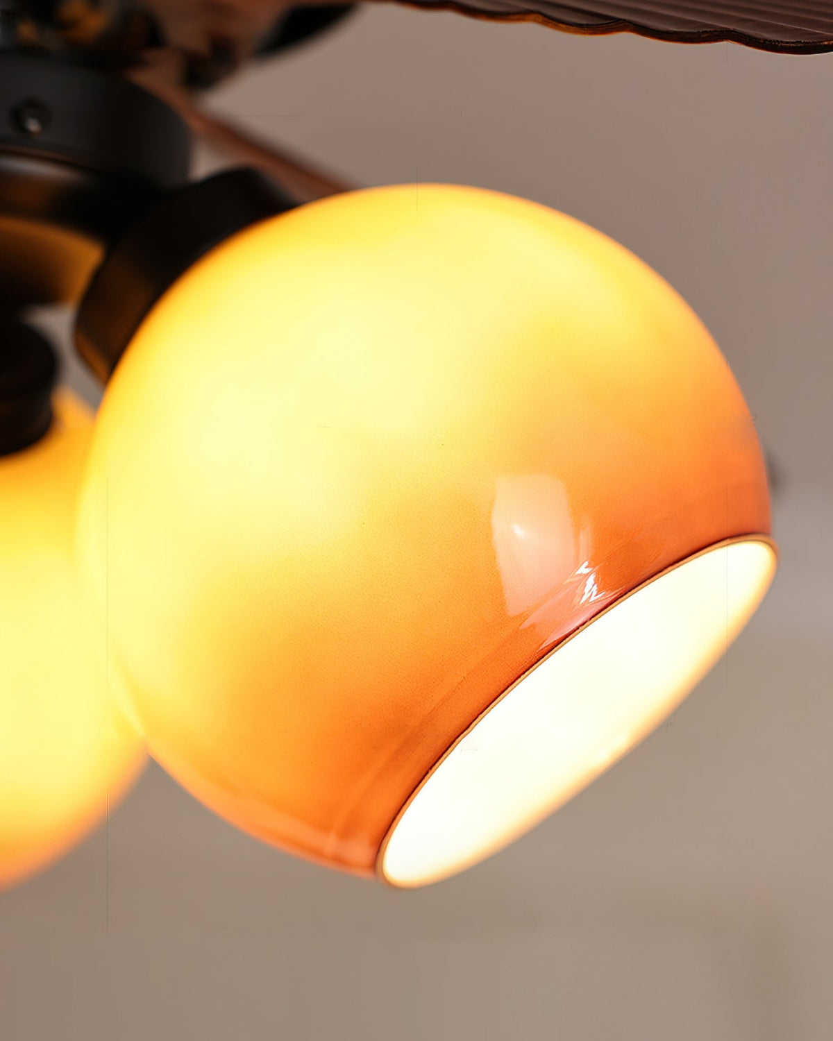 Ambrose wiatrak sufitowy z lampą
